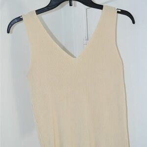 Cream Ribbed V-Neck Sleeveless Top